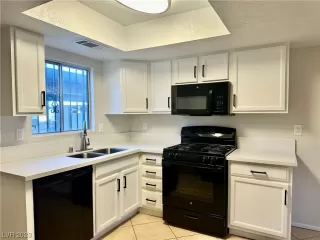 Photo #5: 2538744 Listing 