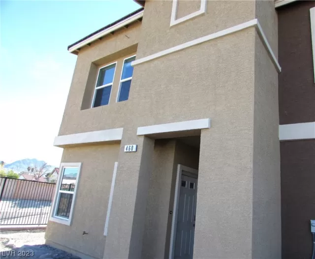 MLS: 2538811 Condo For Sale