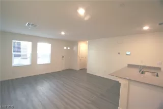 Photo #4: 2538813 Listing 