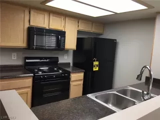 Photo #3: 2538823 Listing 