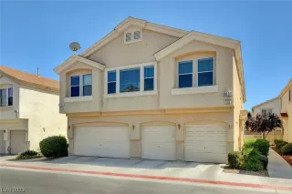 Photo #1: 2538850 Listing 