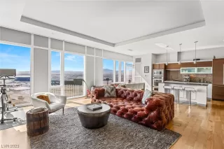 Photo #4: 2538876 Listing 