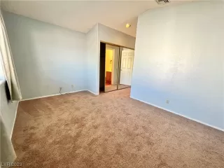 Photo #5: 2538899 Listing 