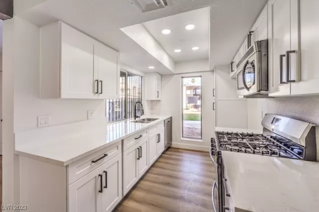 MLS: 2538908 Condo For Sale