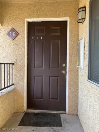 Photo #2: 2538921 Listing 