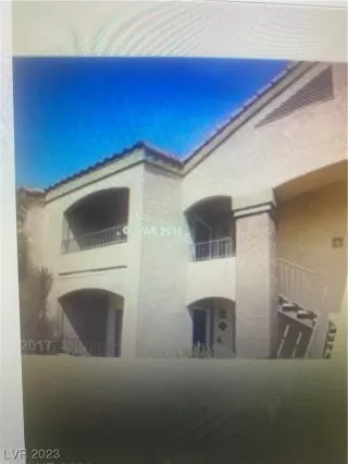 Photo #5: 2538921 Listing 