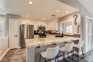 Photo #6: 2538922 Listing 