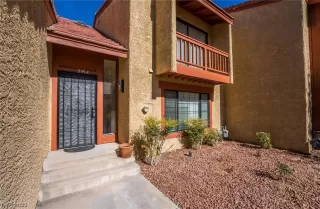 Photo #2: 2538934 Listing 