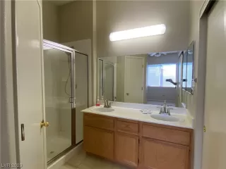 Photo #4: 2538940 Listing 