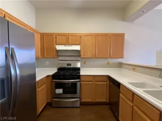 Photo #6: 2538940 Listing 