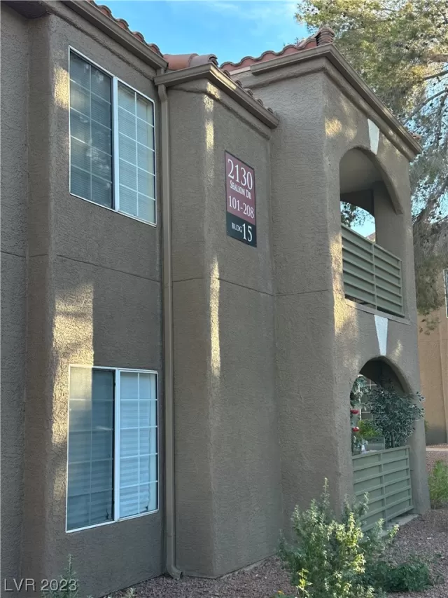 MLS: 2538960 Condo For Sale