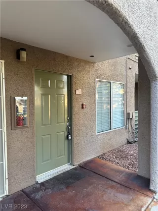 Photo #1: 2538960 Listing 