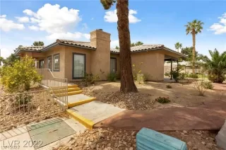 Photo #1: 2538972 Listing 