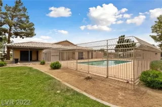 Photo #2: 2538972 Listing 