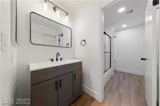 Photo #3: 2538972 Listing 