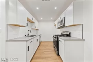 Photo #5: 2538972 Listing 