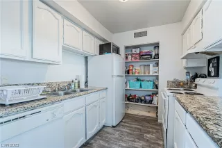 Photo #6: 2538988 Listing 