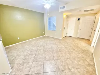 Photo #1: 2539003 Listing 