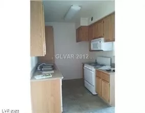 Photo #2: 2539058 Listing 