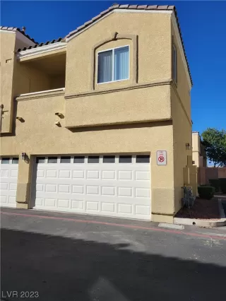 Photo #1: 2539059 Listing 