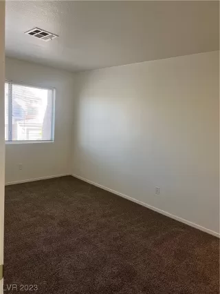Photo #6: 2539071 Listing