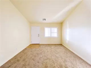 Photo #5: 2539072 Listing 