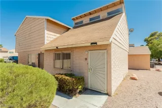 Photo #1: 2539111 Listing 