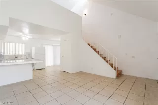 Photo #4: 2539111 Listing 