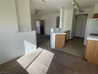 Photo #6: 2539112 Listing 