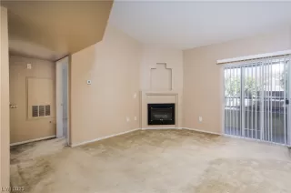 Photo #5: 2539159 Listing 