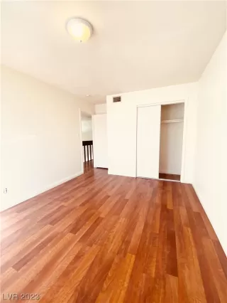 Photo #6: 2539210 Listing 