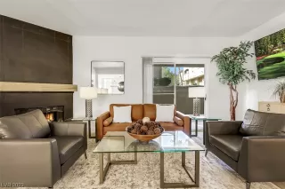 Photo #4: 2539237 Listing 