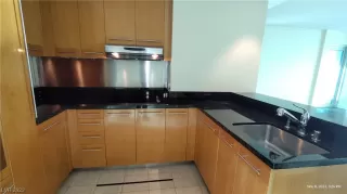 Photo #5: 2539246 Listing