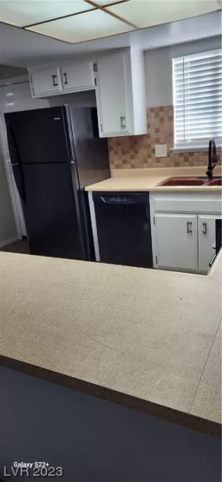 Photo #6: 2539249 Listing