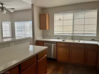 Photo #3: 2539303 Listing 