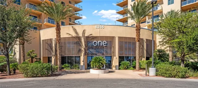MLS: 2539310 Condo For Sale