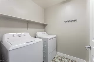 Photo #6: 2539321 Listing 