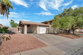 Photo #1: 2539396 Listing