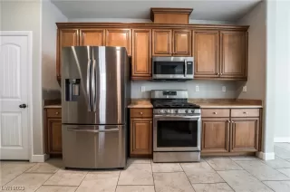 Photo #5: 2539415 Listing 