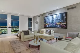 Photo #6: 2539493 Listing 