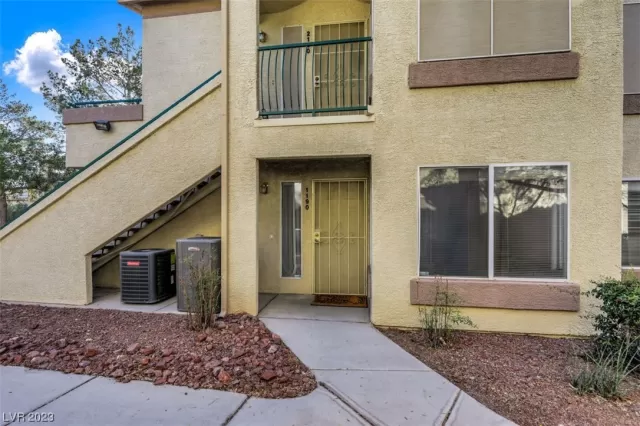 MLS: 2539504 Condo For Sale