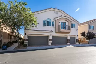 Photo #1: 2539516 Listing