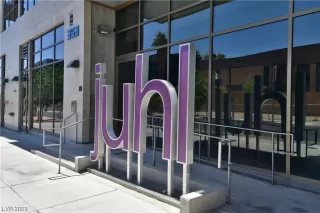 Photo #2: 2539517 Listing 