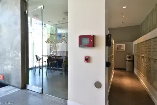 Photo #5: 2539517 Listing 