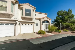 Photo #1: 2539556 Listing 