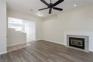 Photo #3: 2539588 Listing