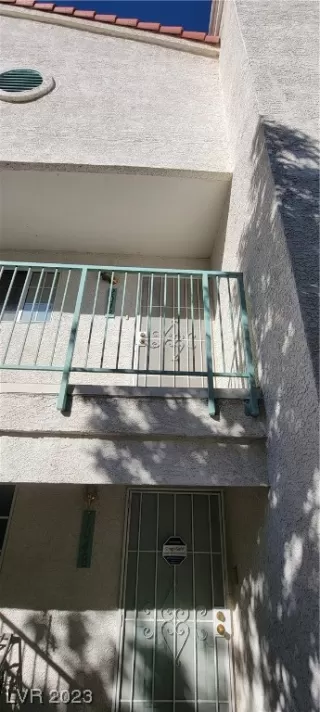 Photo #1: 2539592 Listing