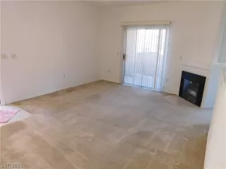 Photo #2: 2539593 Listing