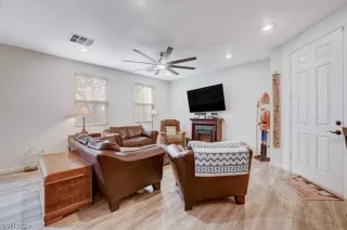 Photo #2: 2539638 Listing 