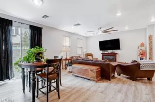 Photo #5: 2539638 Listing 